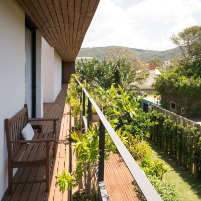 Casa Residencial com 439m², 5 quartos, 5 suítes, 6 garagens, no bairro Rio Tavares em Florianópolis
