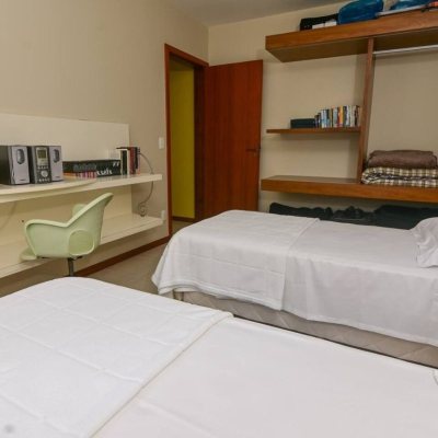 Casa em Condomínio com 208m², 3 quartos, 1 suíte, 6 garagens, no bairro Vargedo em Rancho Queimado