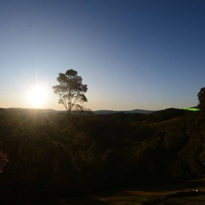 Casa em Condomínio com 208m², 3 quartos, 1 suíte, 6 garagens, no bairro Vargedo em Rancho Queimado