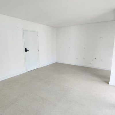 Apartamentos com 73m², 2 quartos, 1 suíte, 1 garagem, no bairro Centro em Florianópolis