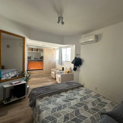 Cobertura com 183m², 3 quartos, 1 suíte, 10 garagens, no bairro Capoeiras em Florianópolis