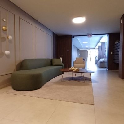 Apartamentos com 94m², 3 quartos, 10 suítes, 2 garagens, no bairro Monte Verde em Florianópolis