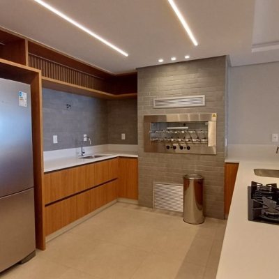 Apartamentos com 94m², 3 quartos, 10 suítes, 2 garagens, no bairro Monte Verde em Florianópolis