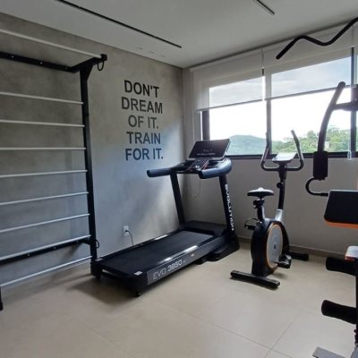 Apartamentos com 94m², 3 quartos, 10 suítes, 2 garagens, no bairro Monte Verde em Florianópolis