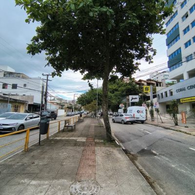 Sala com 38m², 1 garagem, no bairro Coqueiros em Florianópolis