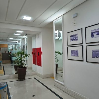 Sala com 38m², 1 garagem, no bairro Coqueiros em Florianópolis