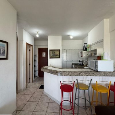 Apartamentos com 48m², 1 quarto, 1 garagem, no bairro Ingleses do Rio Vermelho em Florianópolis