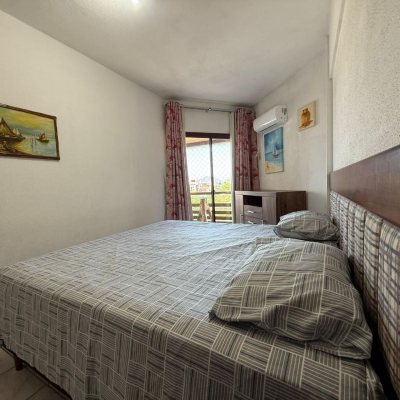 Apartamentos com 48m², 1 quarto, 1 garagem, no bairro Ingleses do Rio Vermelho em Florianópolis