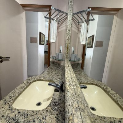 Apartamentos com 48m², 1 quarto, 1 garagem, no bairro Ingleses do Rio Vermelho em Florianópolis