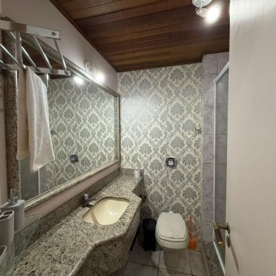 Apartamentos com 48m², 1 quarto, 1 garagem, no bairro Ingleses do Rio Vermelho em Florianópolis