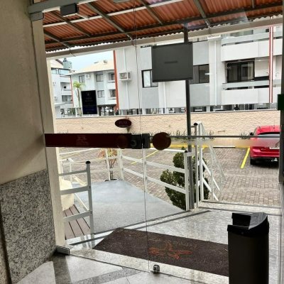 Apartamentos com 48m², 1 quarto, 1 garagem, no bairro Ingleses do Rio Vermelho em Florianópolis