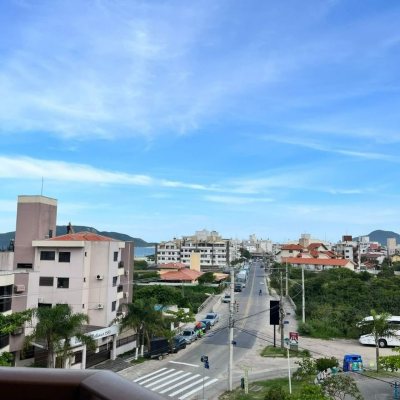 Apartamentos com 48m², 1 quarto, 1 garagem, no bairro Ingleses do Rio Vermelho em Florianópolis