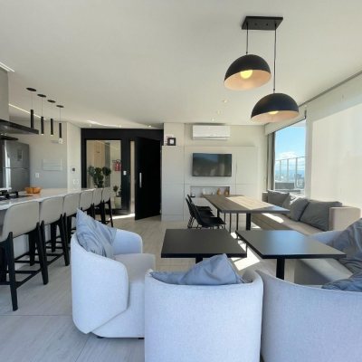 Apartamentos com 74m², 2 quartos, 1 suíte, 1 garagem, no bairro Centro em Florianópolis