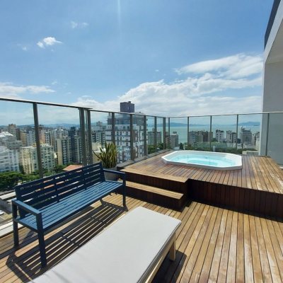 Apartamentos com 74m², 2 quartos, 1 suíte, 1 garagem, no bairro Centro em Florianópolis