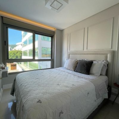 Apartamentos com 74m², 2 quartos, 1 suíte, 1 garagem, no bairro Centro em Florianópolis