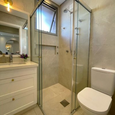 Apartamentos com 74m², 2 quartos, 1 suíte, 1 garagem, no bairro Centro em Florianópolis