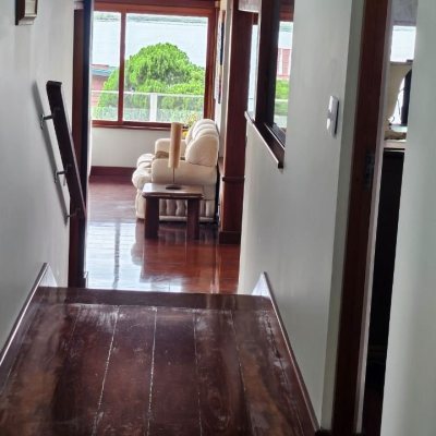 Casa Residencial com 316m², 4 quartos, 1 suíte, 2 garagens, no bairro Saco Dos Limões em Florianópolis