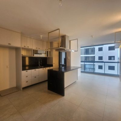 Apartamentos com 75m², 3 quartos, 1 suíte, 1 garagem, no bairro Areias em São José