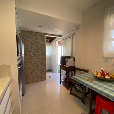 Cobertura com 139m², 3 quartos, 1 suíte, 1 garagem, no bairro Campinas em São José