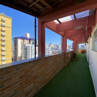 Cobertura com 139m², 3 quartos, 1 suíte, 1 garagem, no bairro Campinas em São José