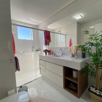 Cobertura com 139m², 3 quartos, 1 suíte, 1 garagem, no bairro Campinas em São José