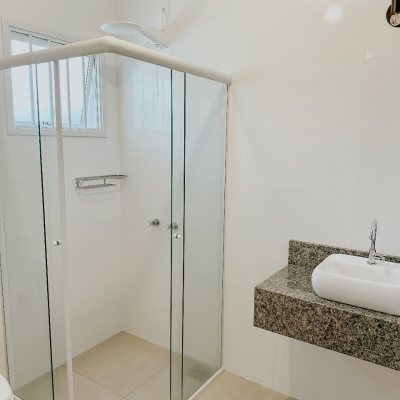 Casa Residencial com 155m², 3 quartos, 1 suíte, 2 garagens, no bairro Campeche em Florianópolis