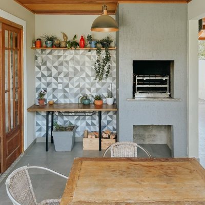 Casa Residencial com 155m², 3 quartos, 1 suíte, 2 garagens, no bairro Campeche em Florianópolis