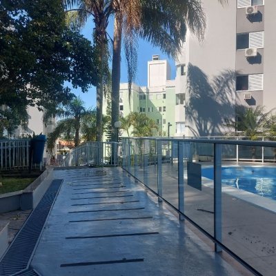 Apartamentos com 109m², 3 quartos, 1 suíte, 1 garagem, no bairro Córrego Grande em Florianópolis