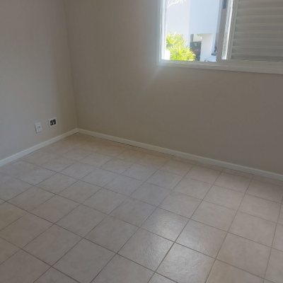 Apartamentos com 109m², 3 quartos, 1 suíte, 1 garagem, no bairro Córrego Grande em Florianópolis