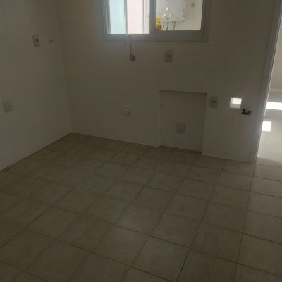 Apartamentos com 109m², 3 quartos, 1 suíte, 1 garagem, no bairro Córrego Grande em Florianópolis