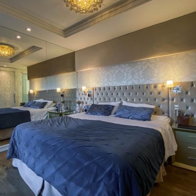 Apartamentos com 303m², 3 quartos, 3 suítes, 3 garagens, no bairro Agronômica em Florianópolis