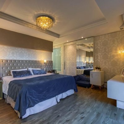 Apartamentos com 303m², 3 quartos, 3 suítes, 3 garagens, no bairro Agronômica em Florianópolis