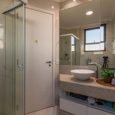 Apartamentos com 303m², 3 quartos, 3 suítes, 3 garagens, no bairro Agronômica em Florianópolis