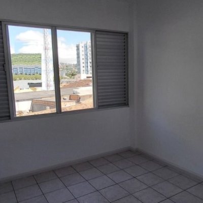 Apartamentos com 88m², 3 quartos, 1 garagem, no bairro Centro em Florianópolis