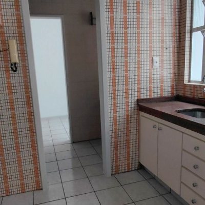 Apartamentos com 88m², 3 quartos, 1 garagem, no bairro Centro em Florianópolis
