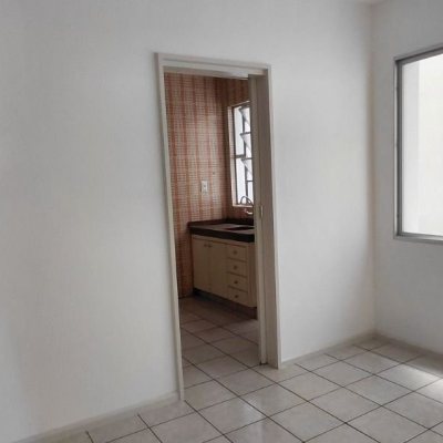 Apartamentos com 88m², 3 quartos, 1 garagem, no bairro Centro em Florianópolis