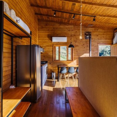 Chalé com 45m², 1 quarto, 1 garagem, no bairro Centro em Anitápolis