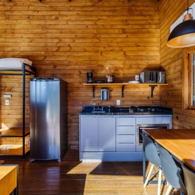 Chalé com 45m², 1 quarto, 1 garagem, no bairro Centro em Anitápolis