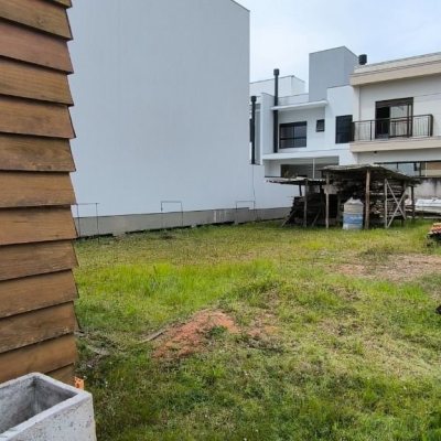 Terrenos Residenciais com 195m², no bairro Beira Rio em Biguaçu