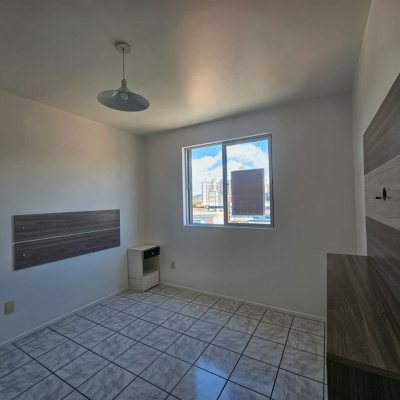Apartamentos com 58m², 1 quarto, no bairro Kobrasol em São José