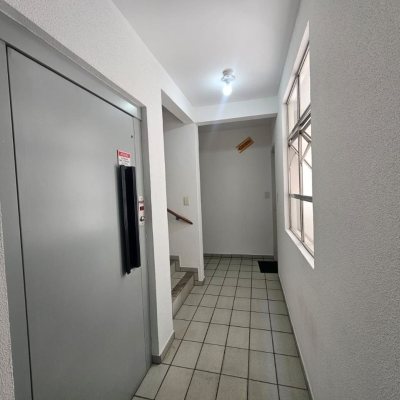 Apartamentos com 58m², 1 quarto, no bairro Kobrasol em São José