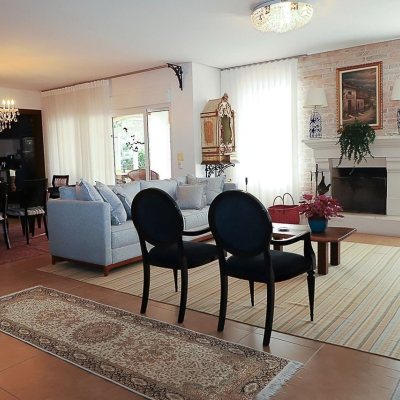 Casa Residencial com 289m², 3 quartos, 3 suítes, 2 garagens, no bairro Lagoa Da Conceição em Florianópolis