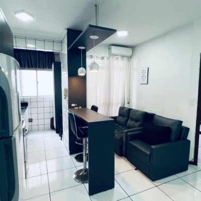 Apartamentos com 38m², 1 quarto, no bairro Kobrasol em São José