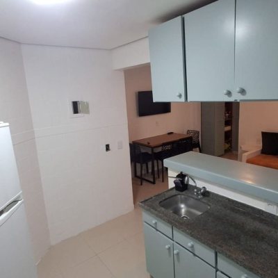 Apartamentos com 42m², 1 quarto, no bairro Canasvieiras em Florianópolis