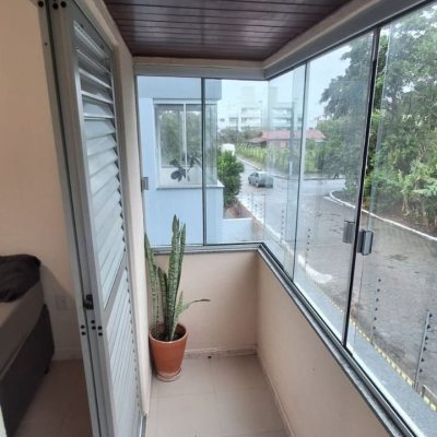 Apartamentos com 42m², 1 quarto, no bairro Canasvieiras em Florianópolis