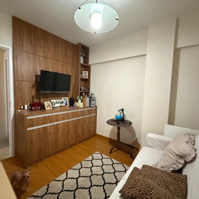 Apartamentos com 106m², 3 quartos, 1 suíte, 1 garagem, no bairro Centro em Florianópolis