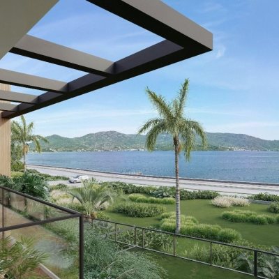 Casa em Condomínio com 316m², 3 quartos, 3 suítes, 4 garagens, no bairro Lagoa da Conceição em Florianópolis