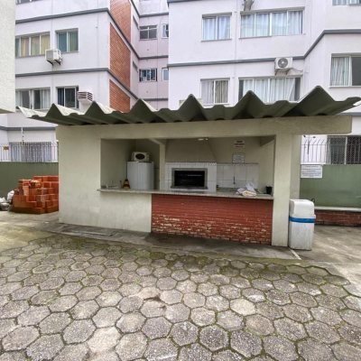 Apartamentos com 69m², 3 quartos, 1 garagem, no bairro Campinas em São José