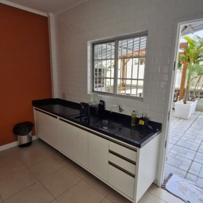 Apartamentos com 94m², 2 quartos, 1 suíte, 1 garagem, no bairro Centro em Florianópolis