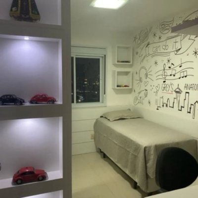 Apartamentos com 108m², 3 quartos, 1 suíte, 2 garagens, no bairro Estreito em Florianópolis
